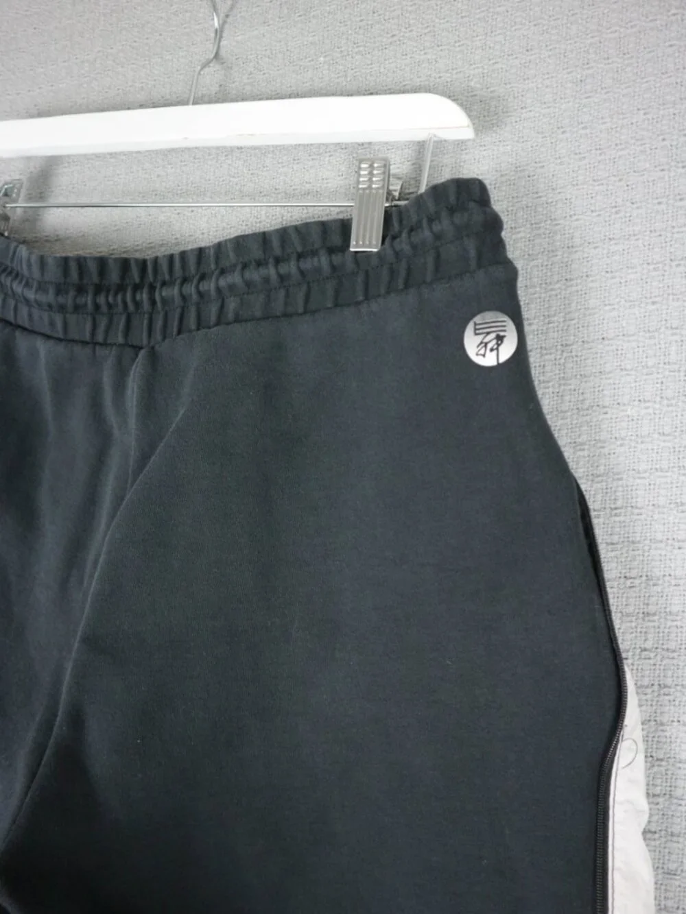 Adidas Youth XL Jogger Pants Vintage Streetwear Athleisure - Picture 7 of 8